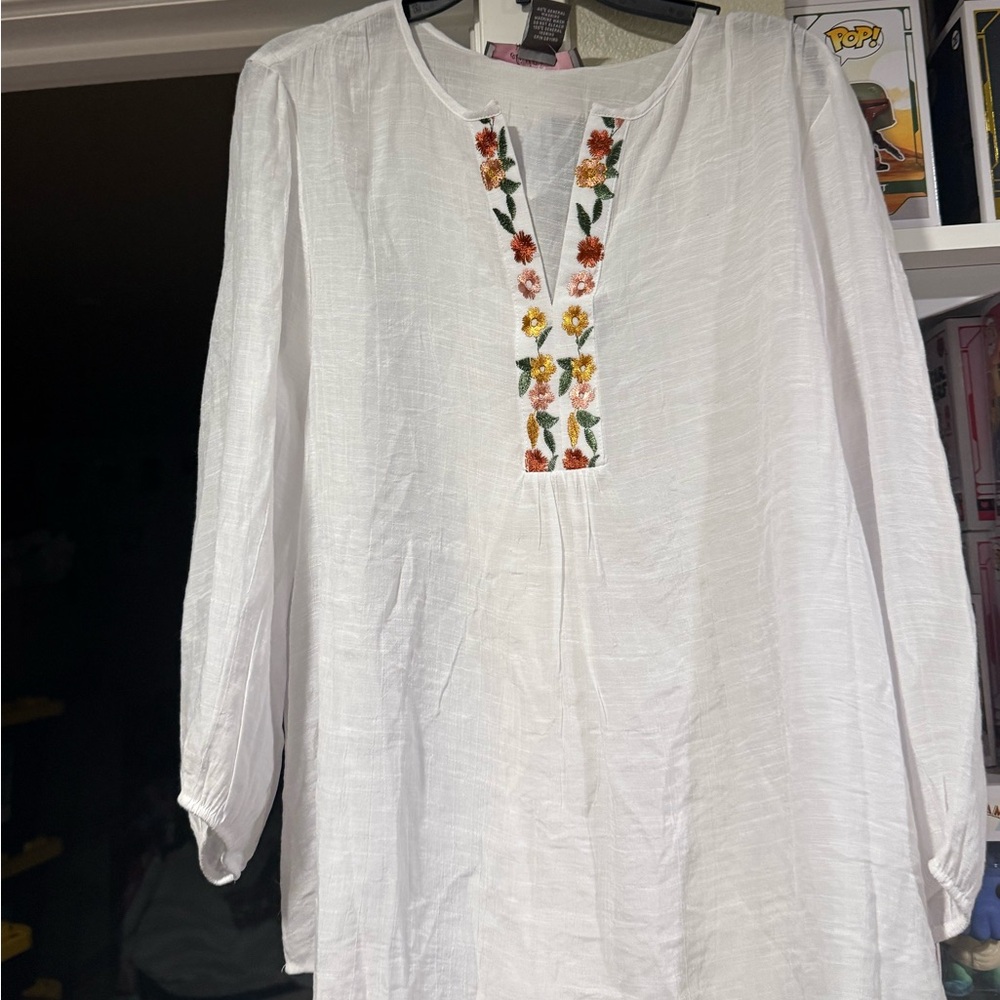 Floral Embroidered White Blouse